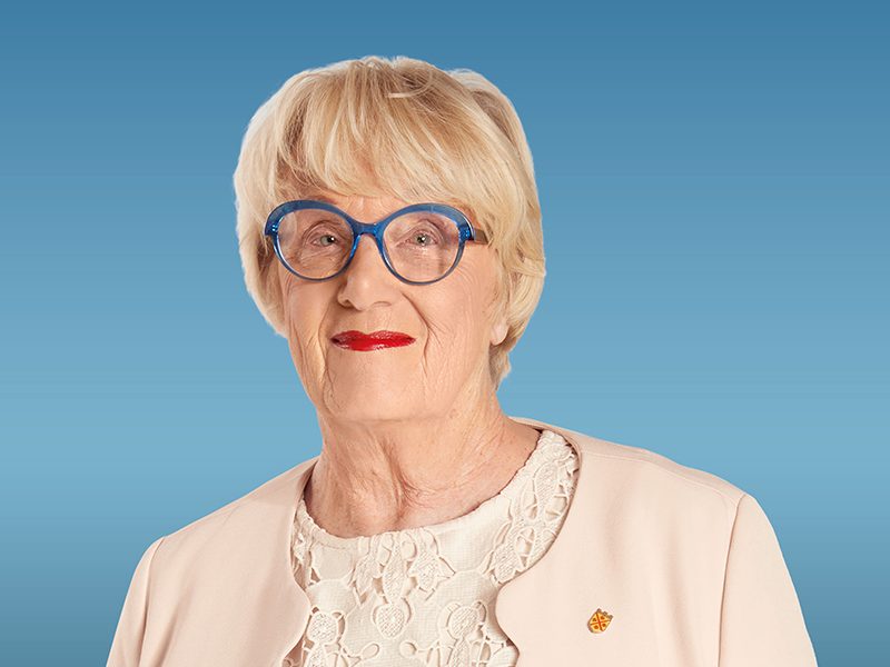 202311231646_strasser_charlotte