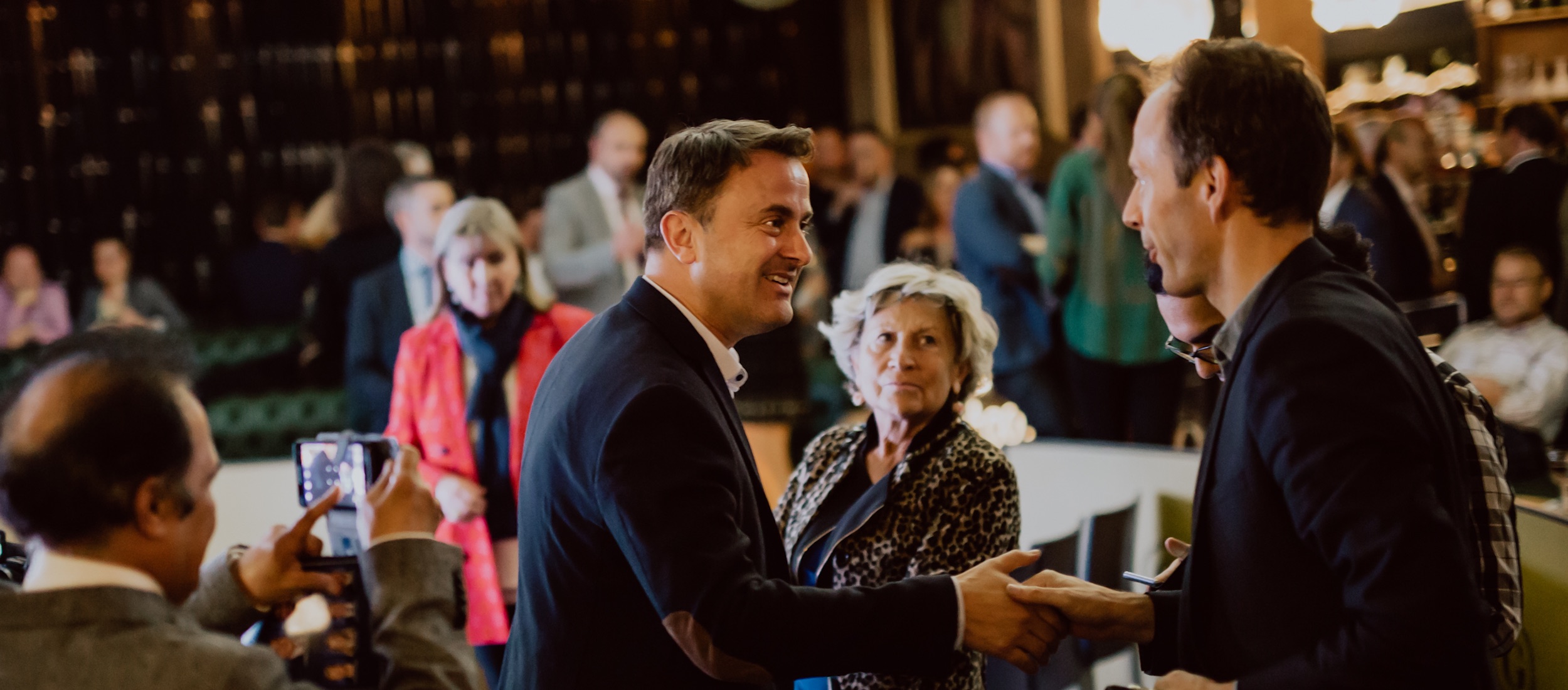 Begéinen Xavier Bettel Header